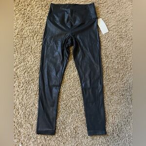 Brand new with tags; Z by Zella High Waist Crossband Shine 7/8 Leggings